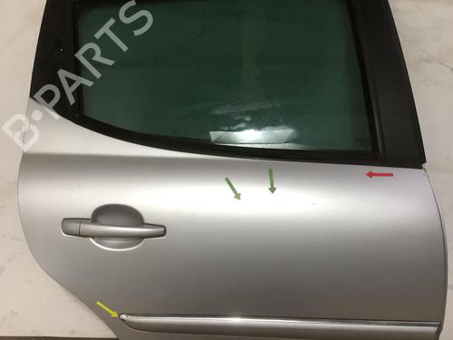 Used Right rear door Right rear door 31202929 31202929