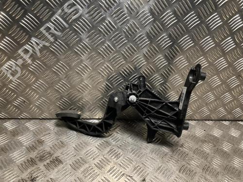 koblingspedal PEUGEOT 208 II (UB_, UP_, UW_, UJ_) 1.2 PureTech 100 (101 hp) 31245872