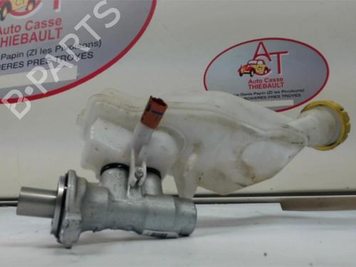 Brake master cylinder PEUGEOT 208 I (CA_, CC_) 1.2 VTI 82 | BP13037768M77