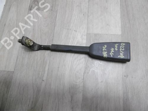Used Seat buckle NISSAN PICK UP (D22) 2.5 TD 4WD (103 hp) 13130933