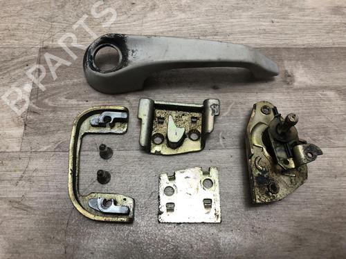Used Front left exterior door handle Front left exterior door handle RENAULT 4 (112_) 0.8 (1123) (34 hp) 13473146 13473146