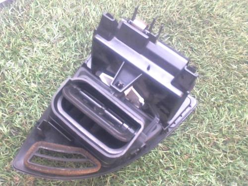 Used Air vent CITROËN C4 Coupe (LA_) 1.4 16V (88 hp) 13128593