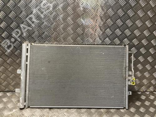 ac-kondensator-renault-megane-e-tech-suv-2021-36164340 main image