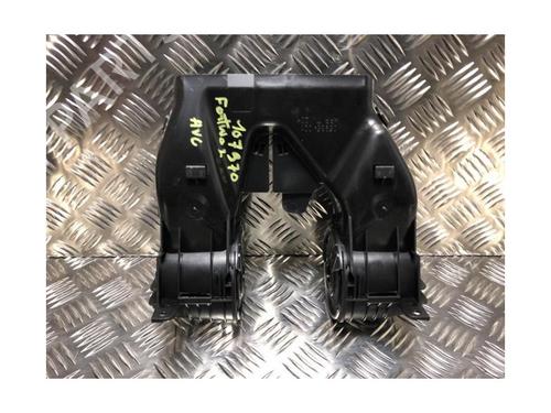 Air vent SMART FORTWO Coupe (451) 1.0 (451.331, 451.380) | BP23036735I21 