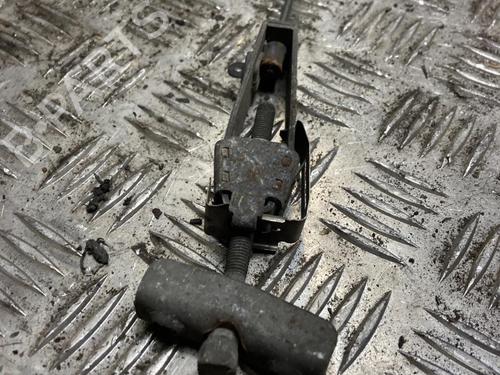 Handbrake cable PEUGEOT EXPERT Van (V_) 1.5 BlueHDi 120 | BP31199737C145