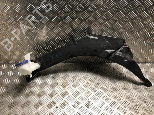 Used Windscreen washer tank Windscreen washer tank 37724529 37724529