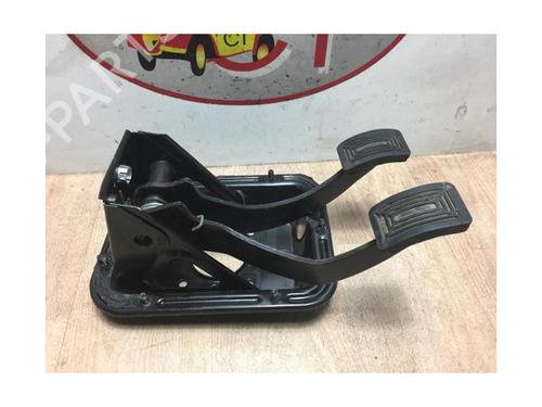 Pedal RENAULT TRAFIC Bus (T_, P_, V_) 2.5 D 4x4 | BP30784742I4 