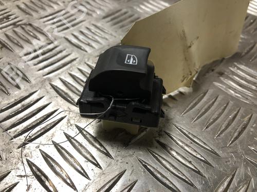 Used Left rear window switch RENAULT CLIO IV (BH_) 1.5 dCi 90 (90 hp) 33164818