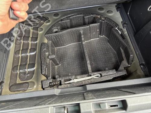 Front right panel PEUGEOT 3008 I MPV (0U_) 1.6 THP | BP32519709C59  - Image 8