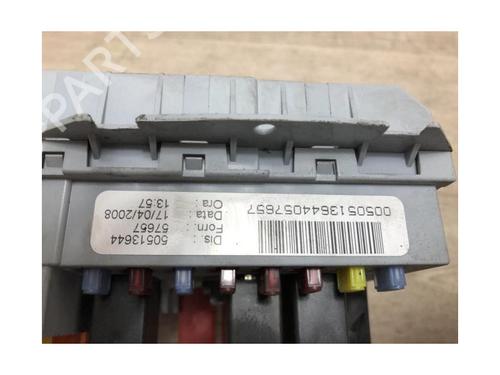 Fuse box ALFA ROMEO 159 (939_) 1.9 JTDM 16V (939AXC1B, 939AXC12) | BP23034328E1