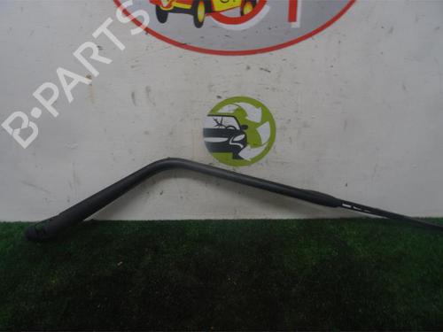 Used Rear windshield wiper arm RENAULT LAGUNA I (B56_, 556_) 1.9 dTi (B56J) (98 hp) 15786038