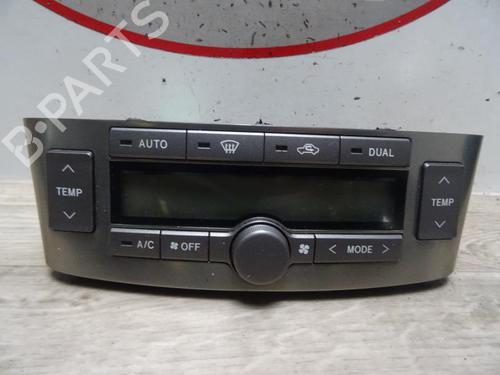 Used Climate control TOYOTA AVENSIS Estate (_T25_) 2.0 D-4D (CDT250_, CDT250R) (116 hp) 13277961