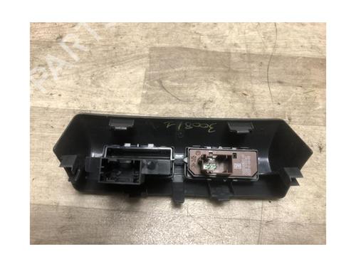 Switch PEUGEOT 3008 I MPV (0U_) 1.6 HDi | BP23872432I30