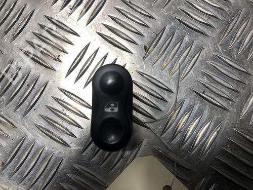 Used Right front window switch DACIA LOGAN MCV (KS_) 1.5 dCi (KS0W) (86 hp) 31187960