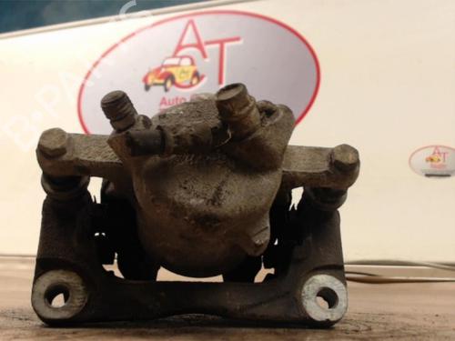 Venstre bremsekaliber foran SUZUKI SWIFT III (MZ, EZ) 1.3 DDiS (RS413D) (69 hp) 12971181