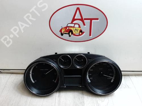 Used Instrument cluster PEUGEOT 308 I (4A_, 4C_) 1.6 HDi (109 hp) 13290177