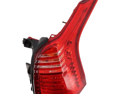 Used Right taillight Right taillight 38709788 38709788