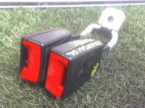 Used Seat buckle SEAT IBIZA IV (6J5, 6P1) 1.4 TDI (80 hp) 25799463