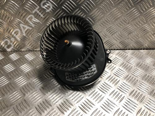 Used Heater blower motor Heater blower motor BMW 1 (F20) 114 d (95 hp) 34056188 34056188
