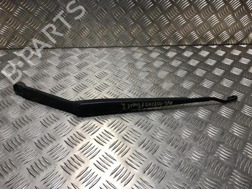 Used Front windshield wiper arm NISSAN X-TRAIL I (T30) 2.2 Di 4x4 (114 hp) 31198006