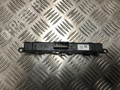 Switch RENAULT MEGANE IV Hatchback (B9A/M/N_) 1.5 dCi 110 (B9A3) | BP31201031I30