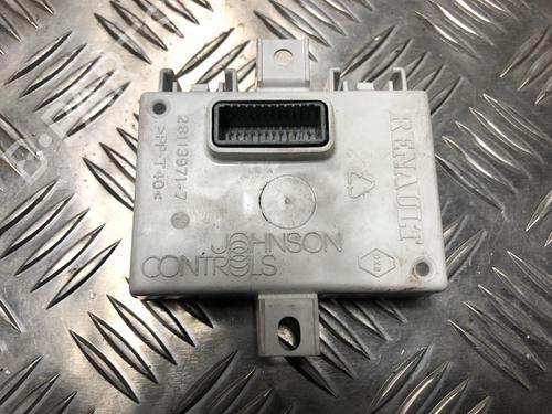 Used Control unit RENAULT CLIO III (BR0/1, CR0/1) 1.6 16V (BR05, BR0B, BR0Y, BR15, BR1J, BR1M, BR1Y, CR0B,... (112 hp) 28484211