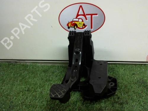 Used Break pedal VW POLO V (6R1, 6C1) 1.2 (60 hp) 12968413