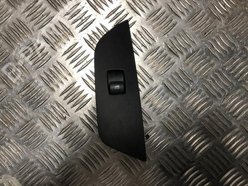 Used Right front window switch BMW X1 (E84) xDrive 20 d (163 hp) 31186570
