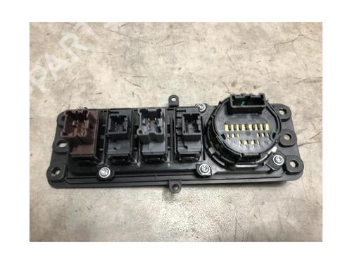 Switch NISSAN NAVARA NP300 (D40) 2.5 dCi 4WD (D40TT, D40T, D40M, D40BB) | BP22791056I30 