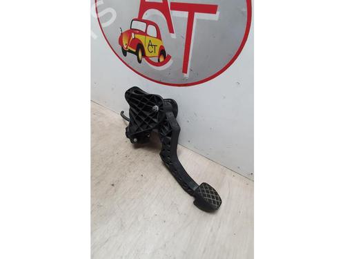 Clutch pedal SKODA OCTAVIA II Combi (1Z5) 1.6 TDI | BP12972146I13 