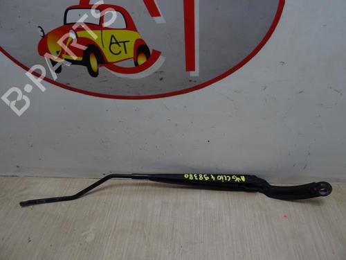 Used Front windshield wiper arm RENAULT CLIO IV (BH_) 1.5 dCi 75 (75 hp) 22962137