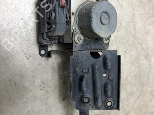 Used ABS pump VW POLO V (6R1, 6C1) 1.6 TDI (90 hp) 20623666