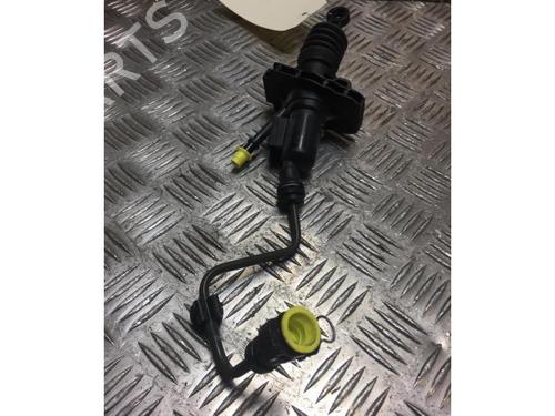 Clutch slave cylinder FORD FIESTA VII (HJ, HF) 1.1 Ti-VCT | BP25451622M113