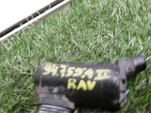 Sprinklervæskepumpe TOYOTA RAV 4 II (_A2_) 2.0 D 4WD (CLA20_, CLA21_, CLA20R, CLA21R) | BP13130604E24 