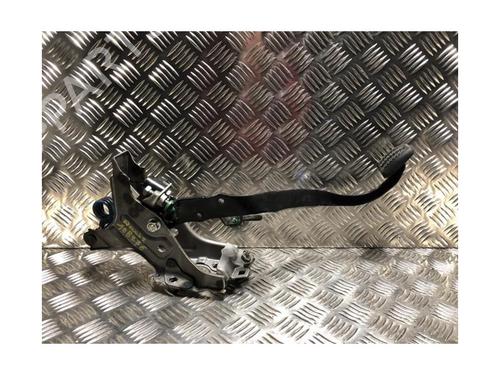 Clutch pedal TOYOTA AURIS (_E18_) 1.2 (NRE185_, NRE185R) | BP21789522I13 