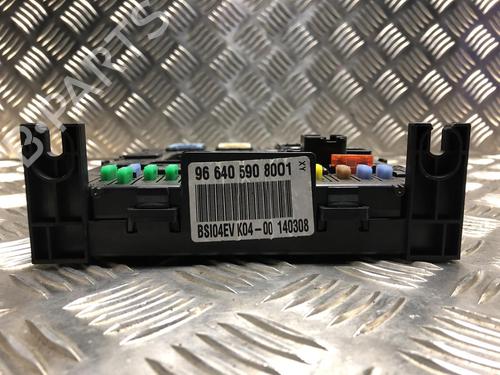 Fuse box CITROËN C5 III (RD_) 2.0 HDi (RDRHD8, RDRHDJ, RDRHR8, RDRHRJ) | BP23105387E1 - Image 2