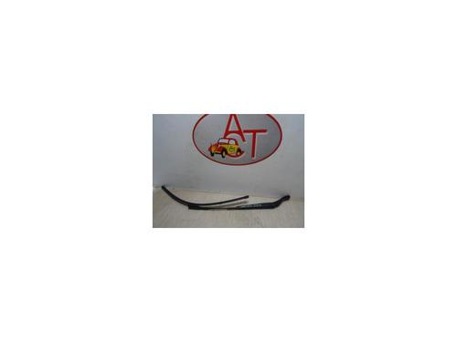 Used Front windshield wiper arm PEUGEOT 2008 II (UD_, US_, UY_, UJ_, UR_, UC_) 1.5 BlueHDI 130 (131 hp) 13279410