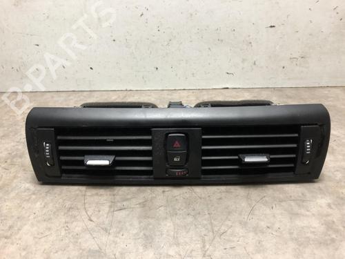 Used Air vent BMW 1 (F21) M 135 i (320 hp) 20692561