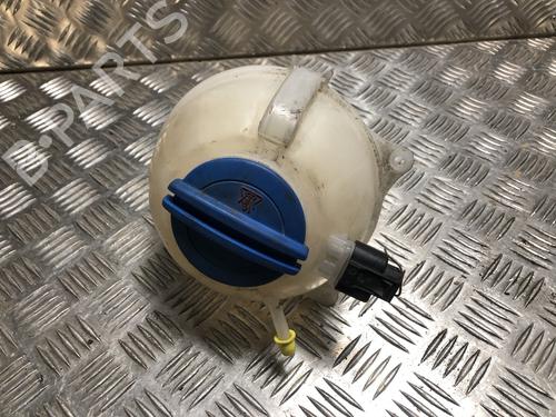 Used Expansion tank AUDI A1 (8X1, 8XK) 1.2 TFSI (86 hp) 31203428