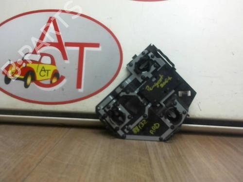 Used Licence plate light PEUGEOT 206+ (2L_, 2M_) 1.4 HDi eco 70 (68 hp) 13290845