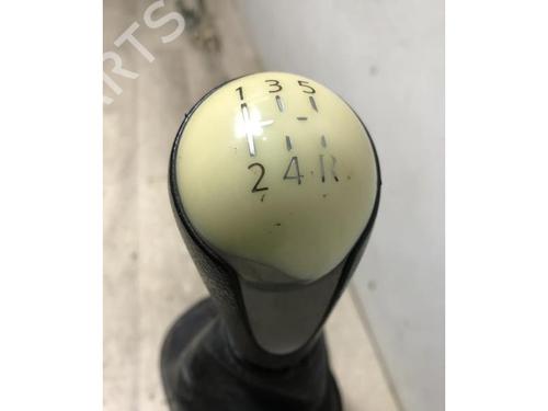 Gear lever NISSAN NOTE (E11, NE11) 1.5 dCi | BP20616880M90