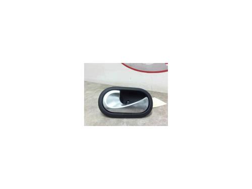 Used Front left interior door handle RENAULT TWINGO III (BCM_, BCA_) 1.0 SCe 75 (73 hp) 12972532