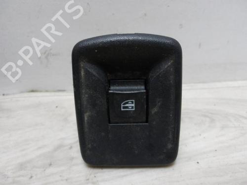Used Right front window switch DACIA SANDERO II TCe 90 (B8M1, B8MA, B8AC) (90 hp) 13225537