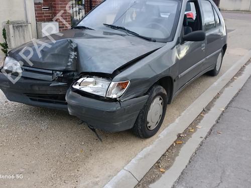 Pièces Détachées Usagées PEUGEOT 306 Hatchback (7A, 7C, N3, N5)  1.4  4635953