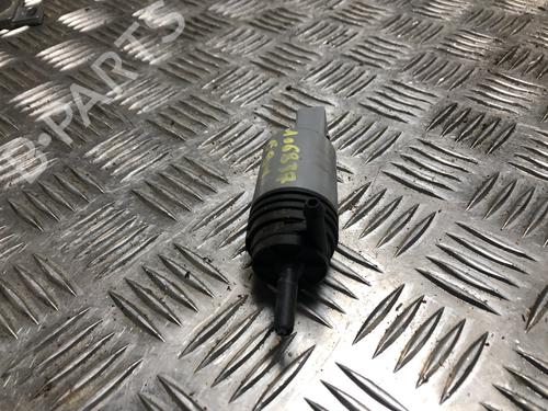 Used Washer pump BMW 3 Touring (E91) 320 d (150 hp) 31186469