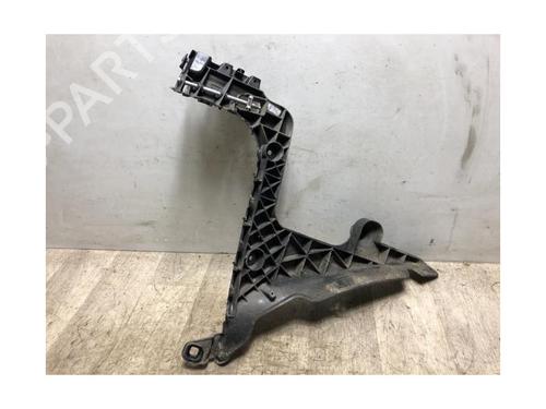 Rear bumper bracket AUDI A3 Sportback (8PA) 1.9 TDI | BP25305822C159 