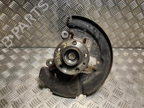 Fusée avant gauche VOLVO S60 II (134) D5 AWD (205 hp) 32999055