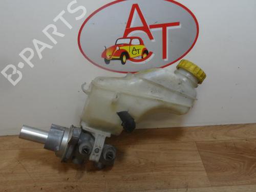 Used Brake master cylinder FIAT FIORINO Box Body/MPV (225_) 1.3 D Multijet (225BXD1A, 225BXB1A, 225BXB11) (75 hp) 25799688