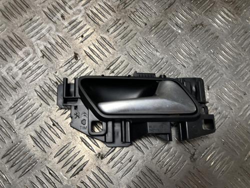 Used Front right interior door handle Front right interior door handle PEUGEOT 3008 II SUV (MC_, MR_, MJ_, M4_) 1.2 THP/ PureTech 130 (MRHNSM, MRHNSU, MRHNSJ, MRHNYW,... (131 hp) 36138845 36138845