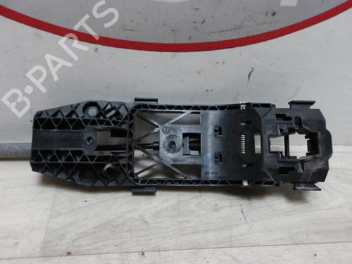 rear-left-exterior-door-handle-vw-golf-vi-5k1-2008-2009-2010-2011-2012-2013-2014-27153099 main image